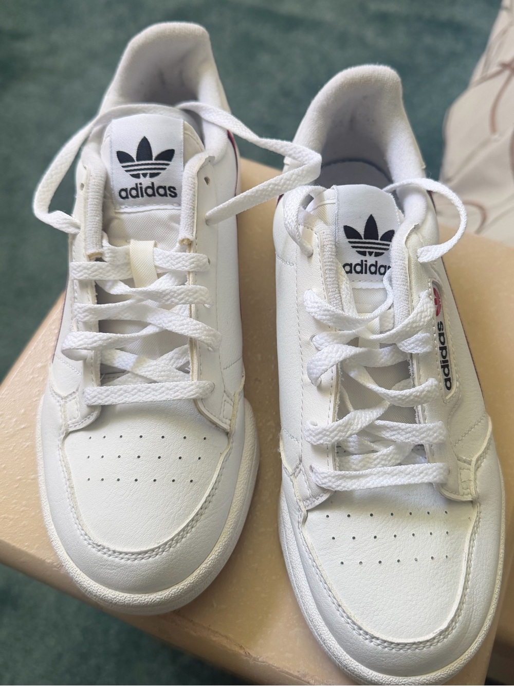 Adidas Continental 80 Boys Size 5Y White Red Athletic Leather Shoes Sneakers